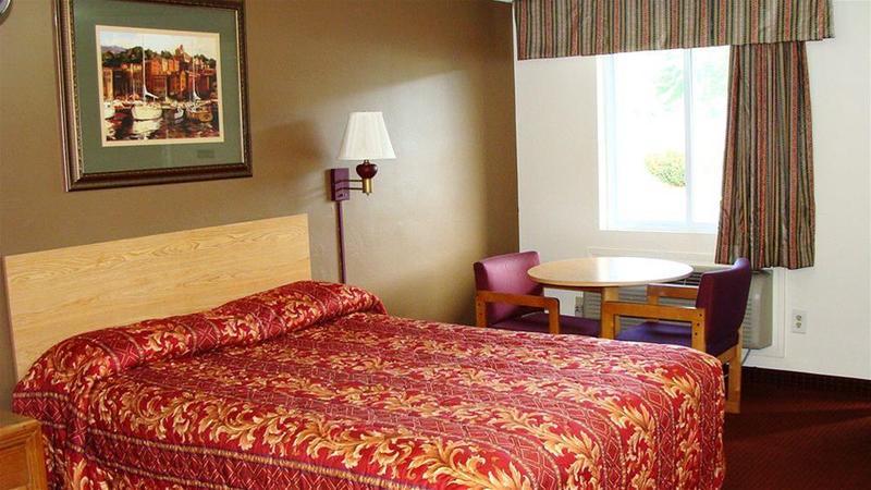 Flagship Inn & Suites Groton Buitenkant foto