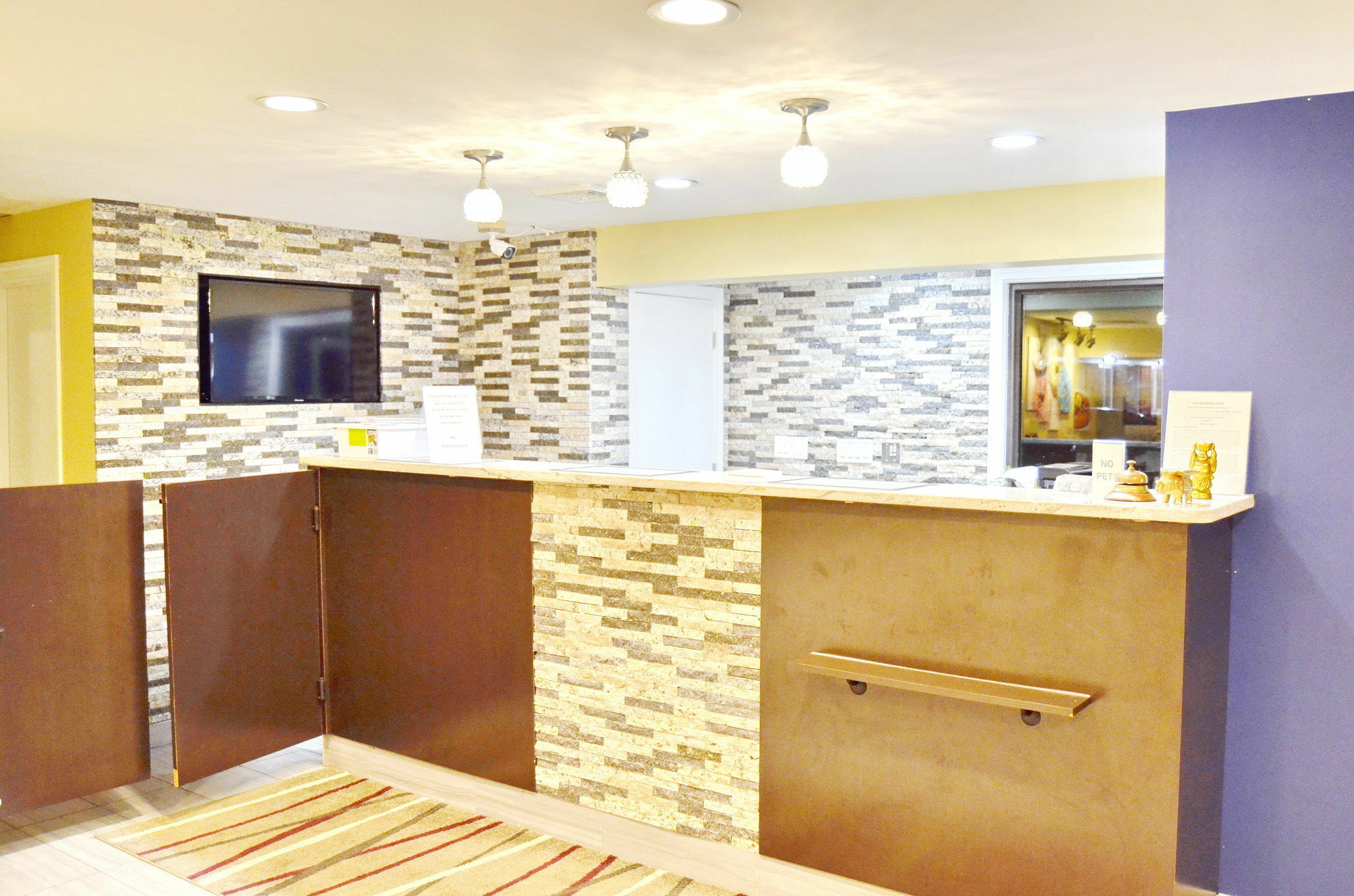 Flagship Inn & Suites Groton Buitenkant foto